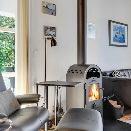 Angantir - 4-8km From The Sea By Interhome