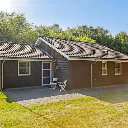 Feriehus Angantir - 4-8km From The Sea By Interhome